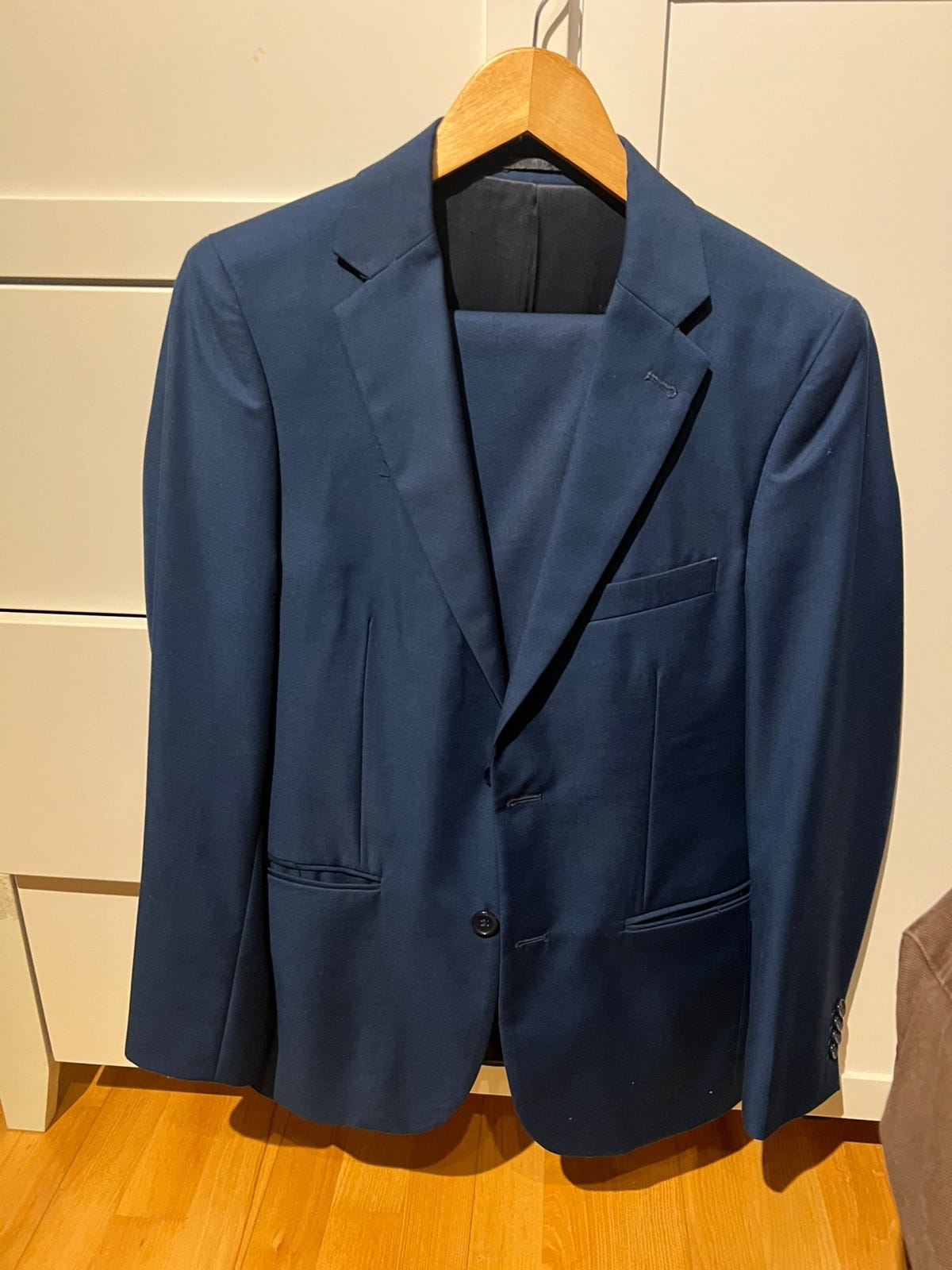 Dressmann dress FINN