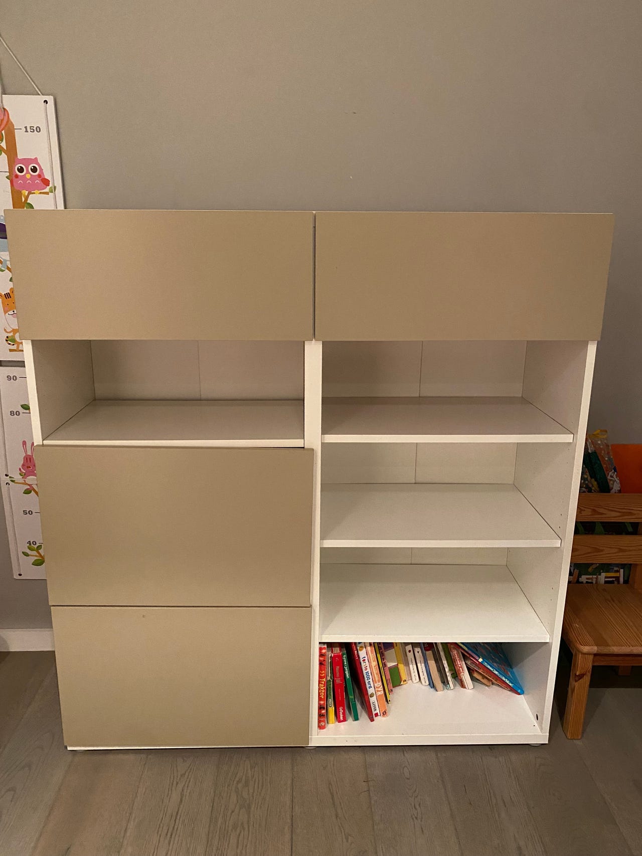 skjenk-reol-bokhylle-fra-ikea-finn-torget