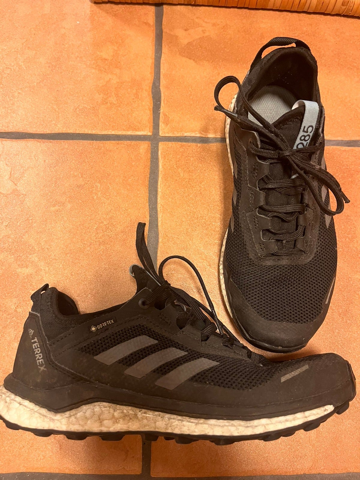 Adidas terrex 285 sko str 37 1/3 | FINN-torget