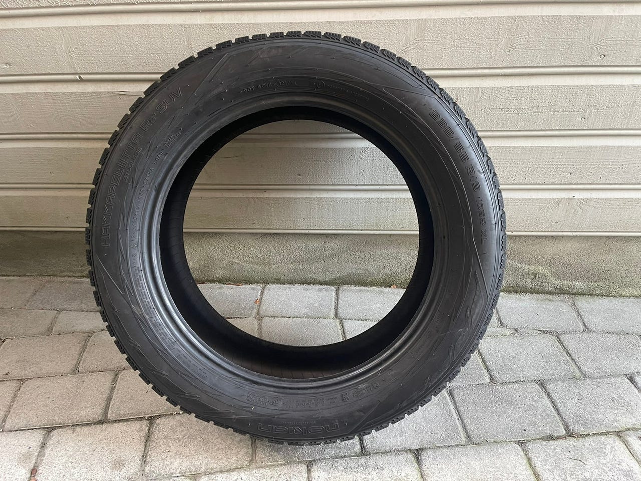 Nokian Hakkapeliitta R2 SUV 235/55R19 1st | FINN-torget