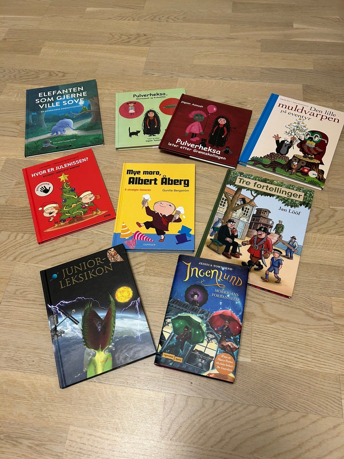 Diverse bøker | FINN-torget