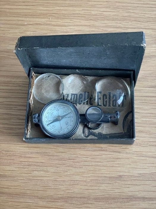 teaterkikkert-la-parisienne-1900-1910-frankrike-finn-torget