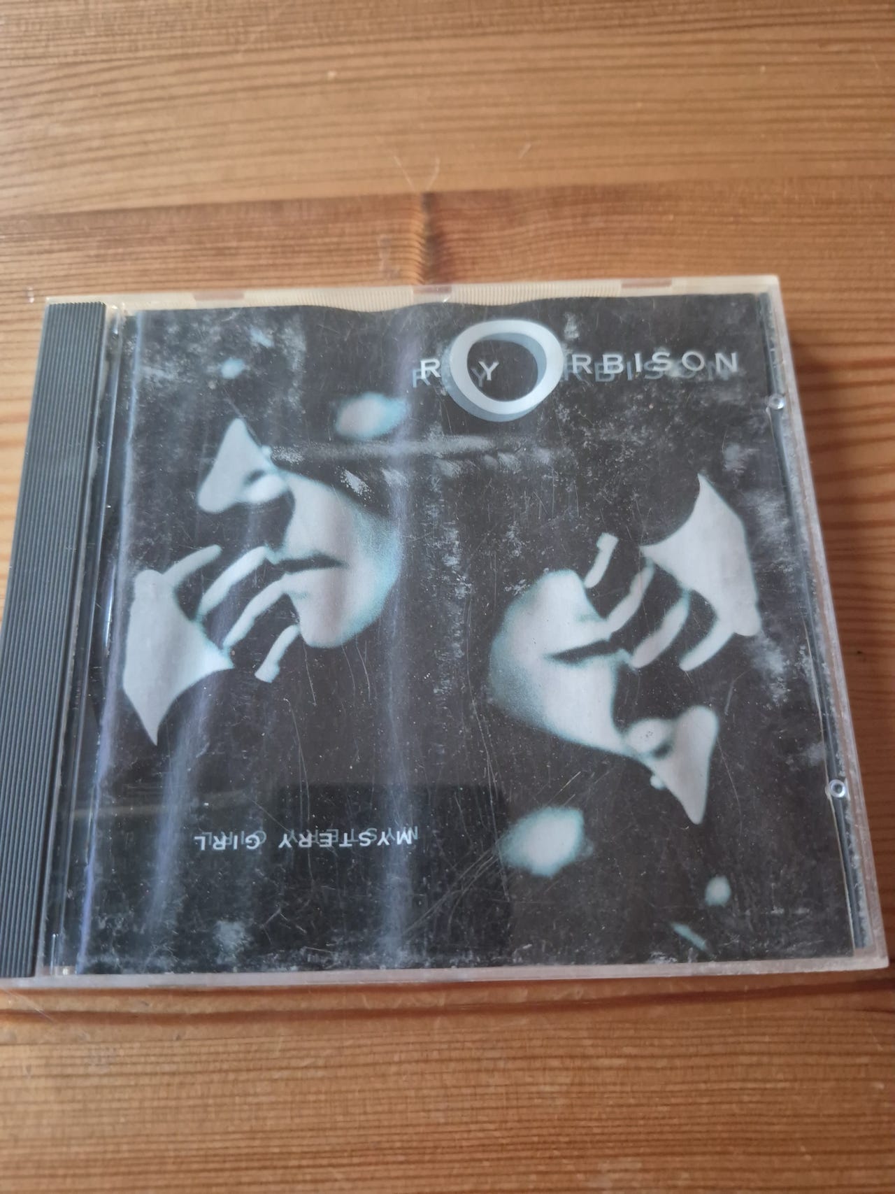 Roy Orbinson Mystery girl | FINN-torget