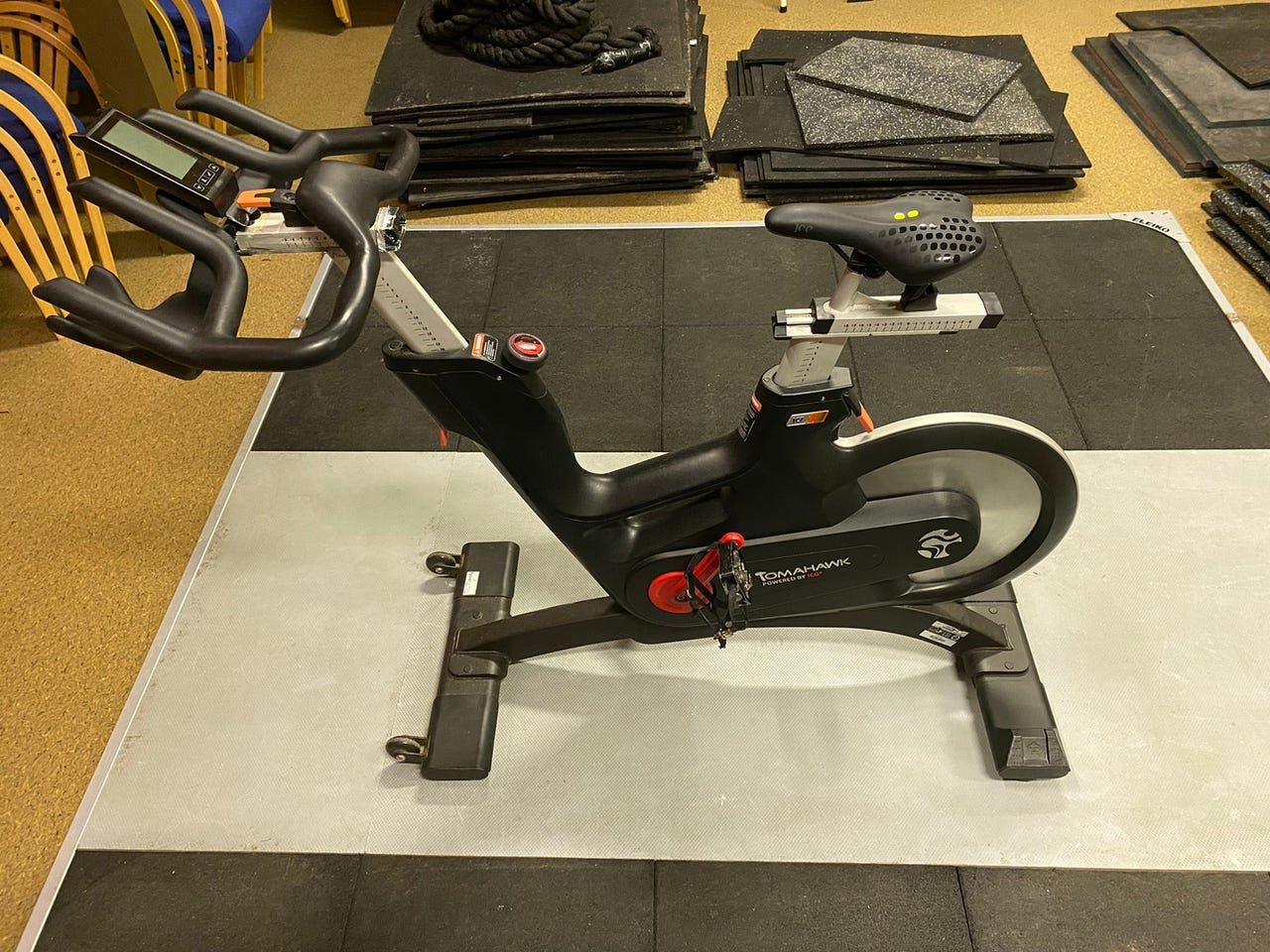 Fullt fungerende Tomahawk IC7 (Nypris kr på lignende