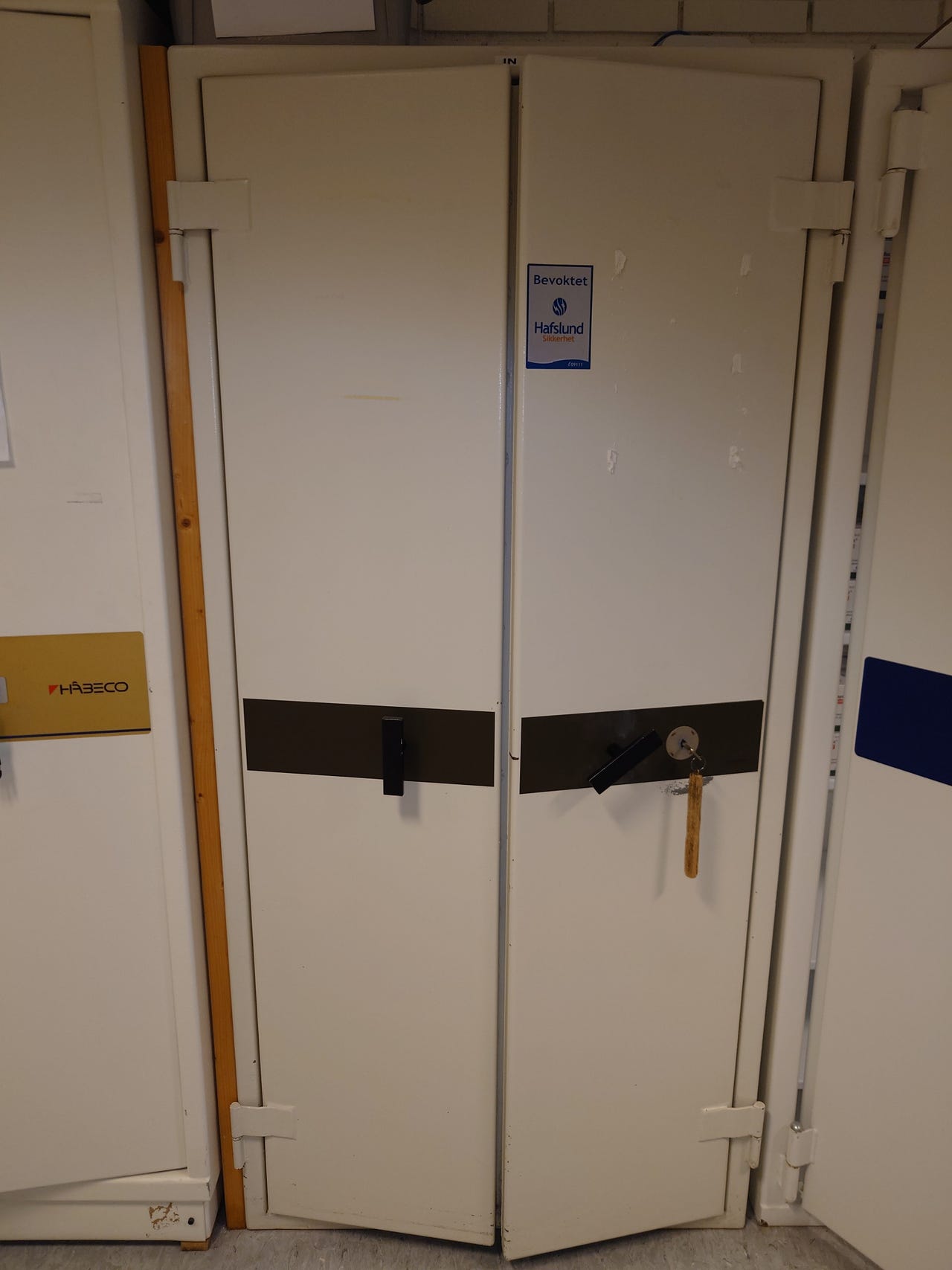 Safe FG-godkjent Hadak 1900/2 Beige | FINN-torget