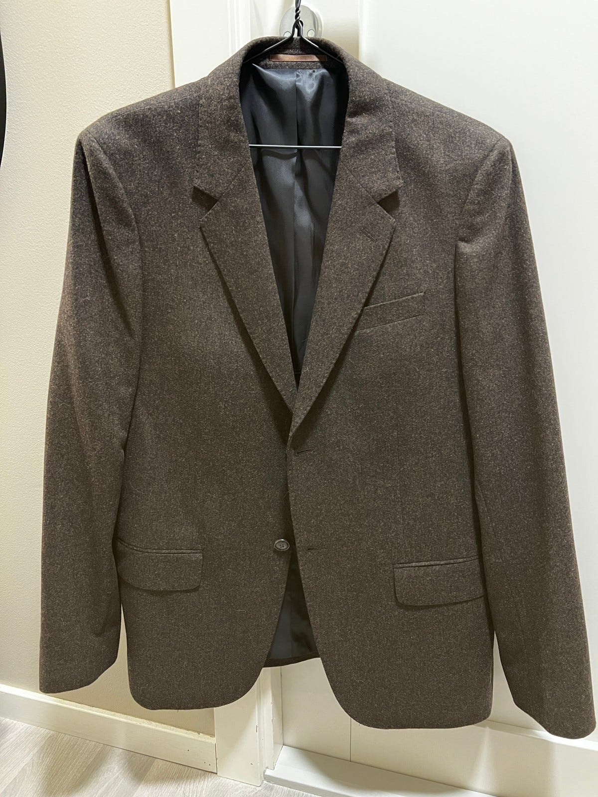 Brun Blazer fra Mario Conti (Lorenzo). Ubrukt | FINN-torget
