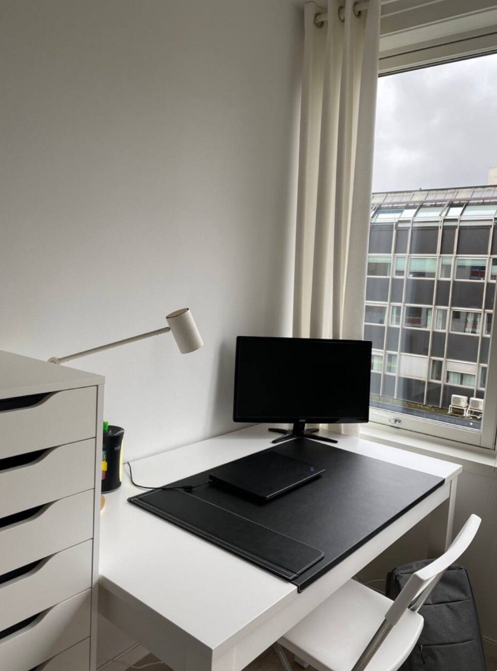 Kontor / Spisebord Galleribilde