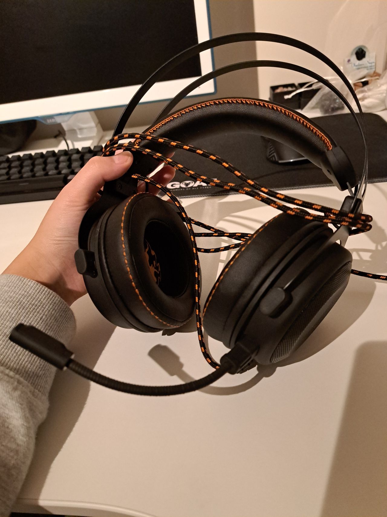 ADX Firestorm H08 gaming headsett FINN torget
