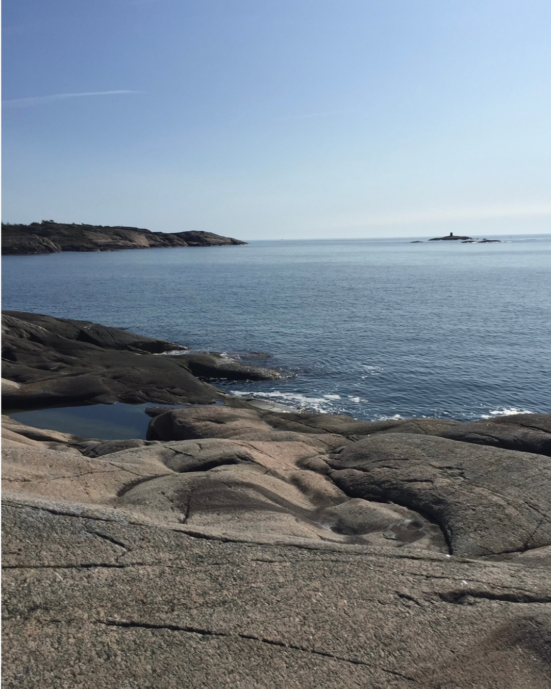 Badeplassen rett nedenfor hytta Galleribilde