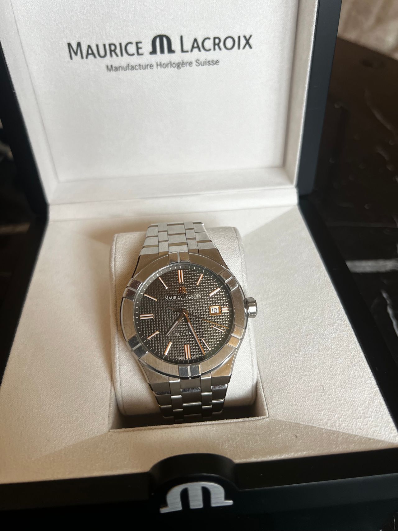 Maurice Lacroix Aikon Automatic 42mm ekstra reim FINN torget