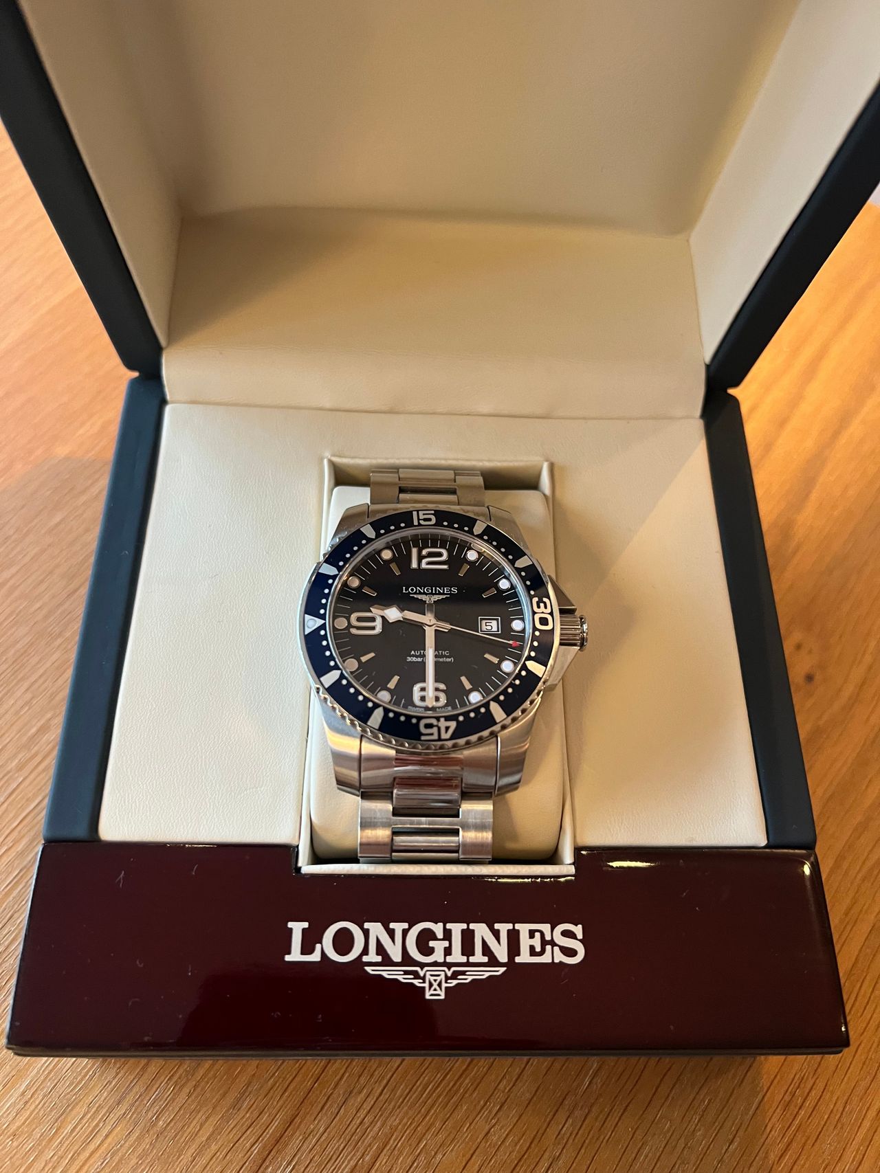 Longines HydroConquest 2020 FINN torget