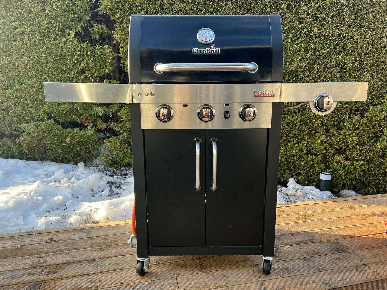 Gassgrill Char Broil 3 brennere sidebrenner FINN torget