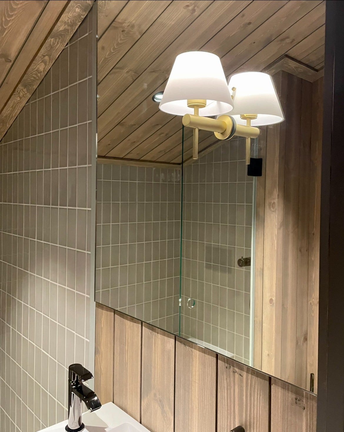 Bad tilhørende soverom 4/ stue Galleribilde