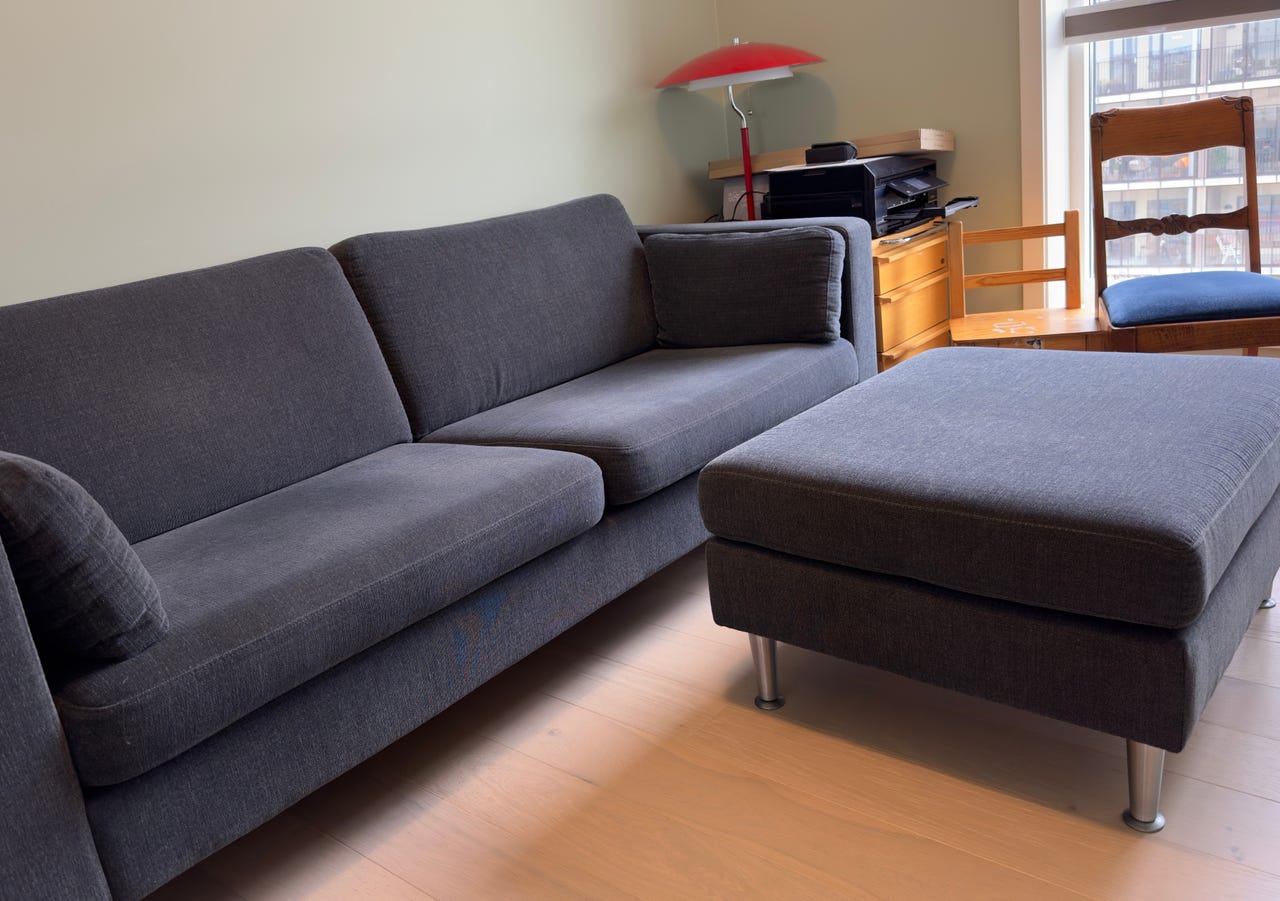 Slettvoll Dublin sofa + pall FINN