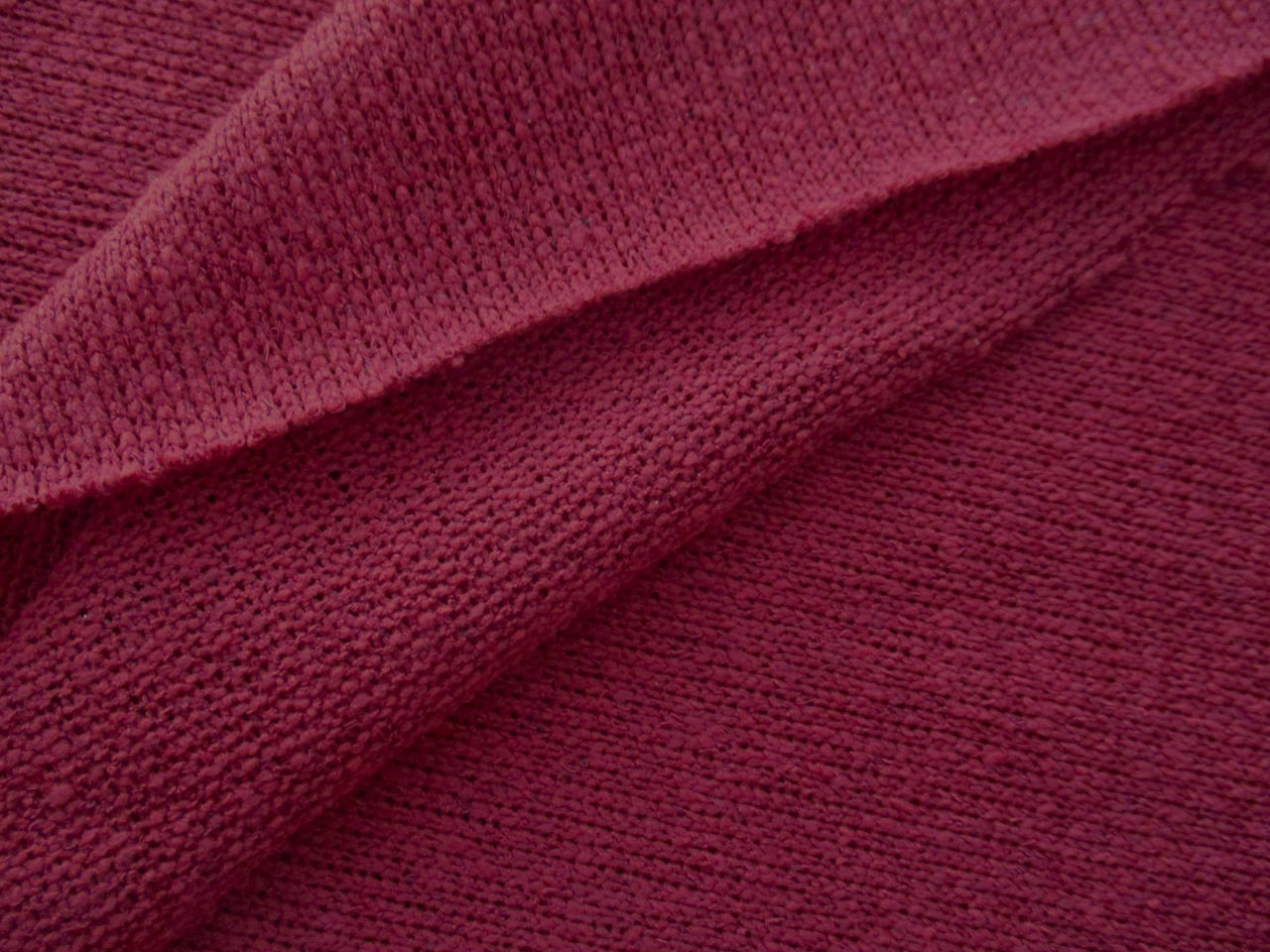 Rødt elastisk stoff | FINN-torget