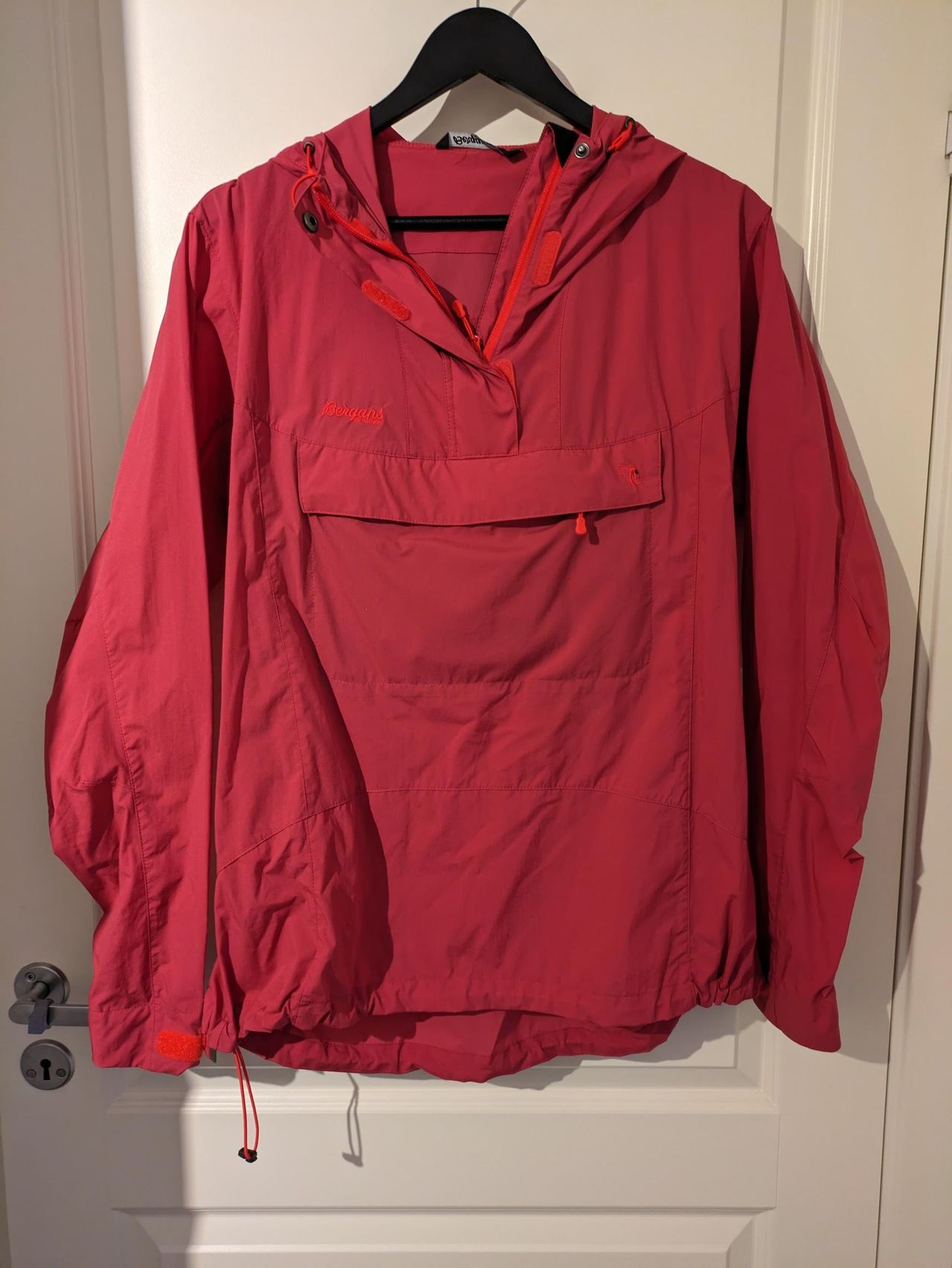 Ny Bergans Cecilie Microlight Anorak for dame selges FINN torget