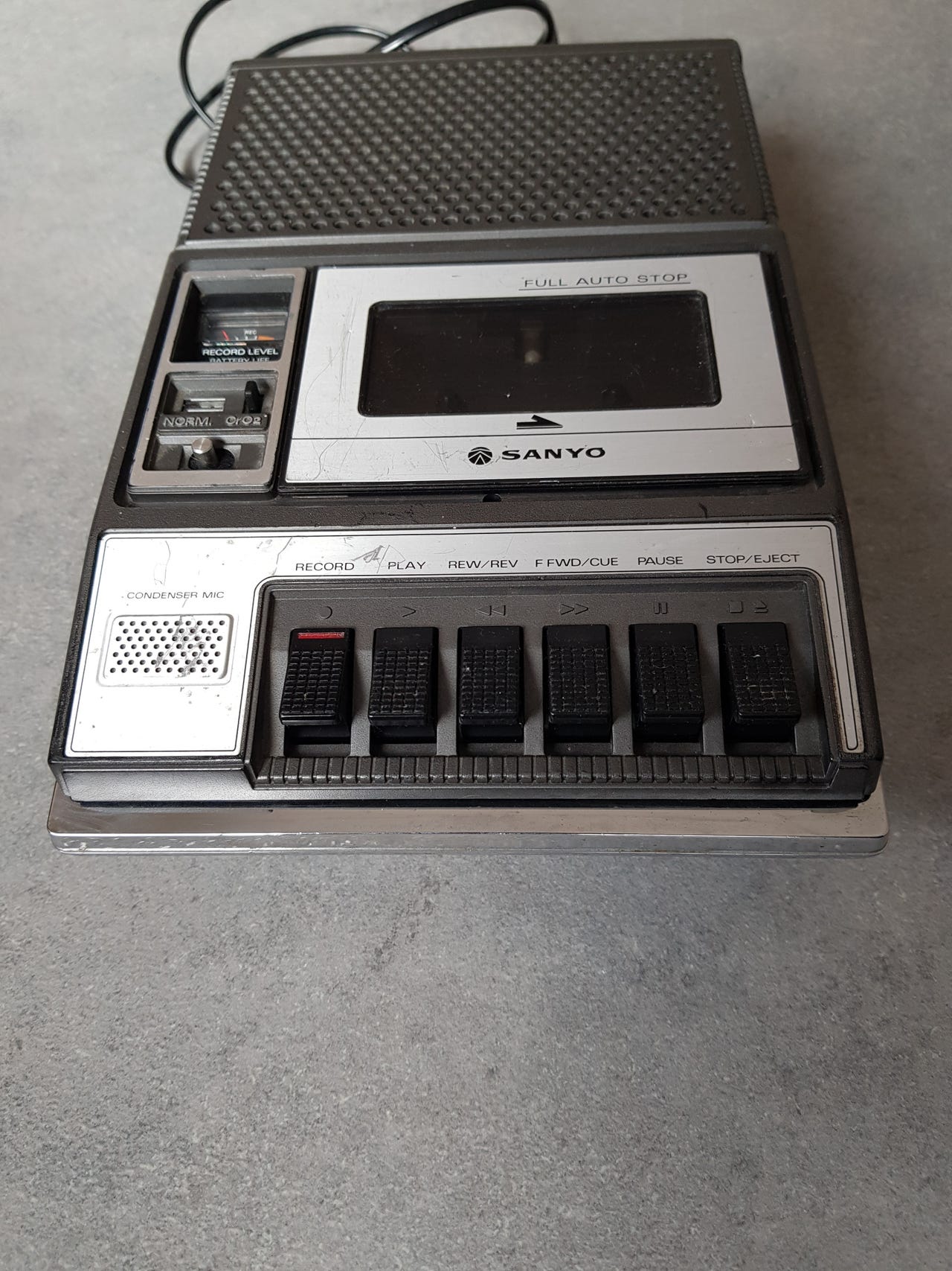 sanyo-kassettspiller-finn-torget