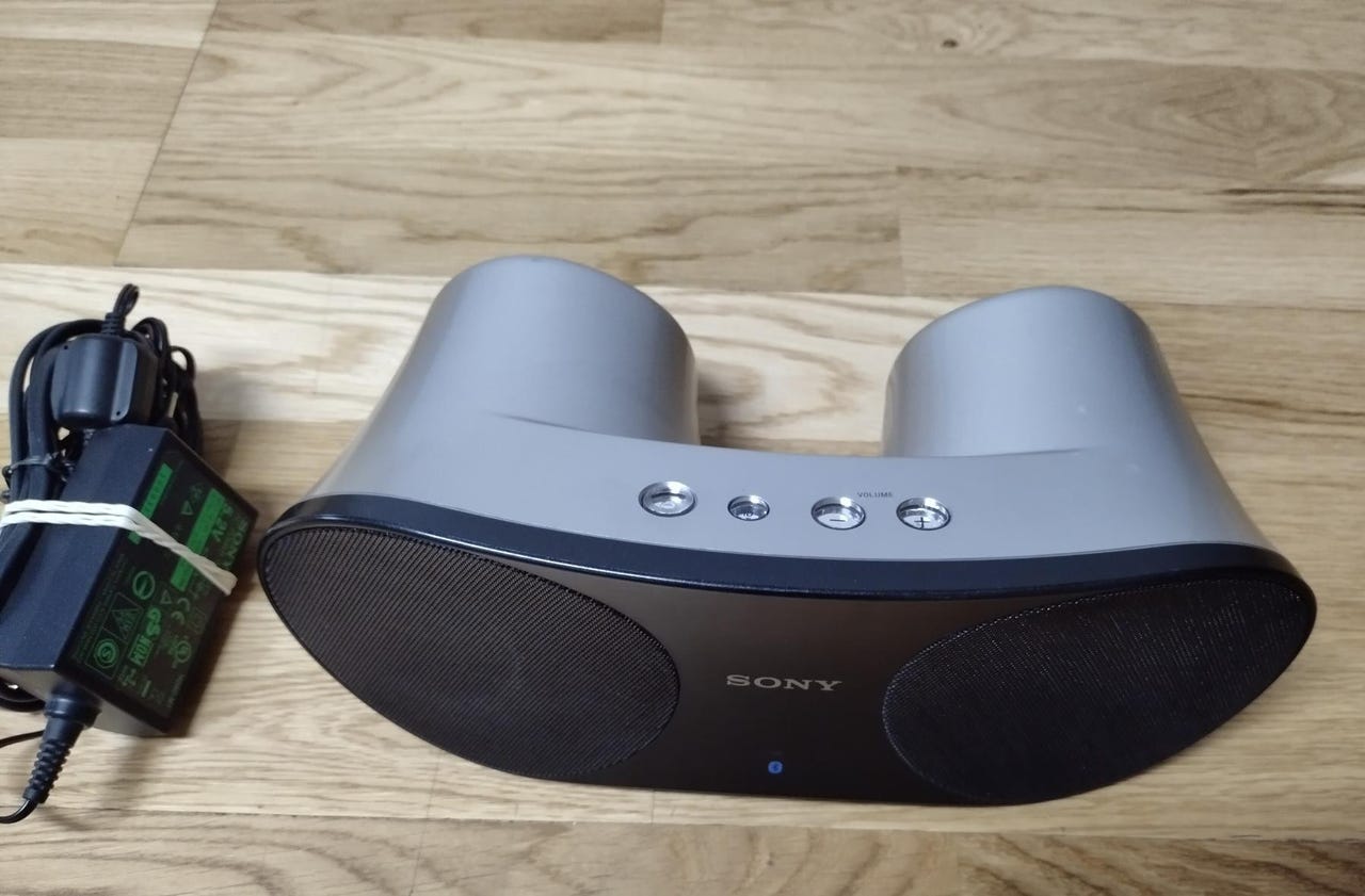 Lite og godt brukt Sony SRSBTM30 Bluetooth Høyttaler FINN