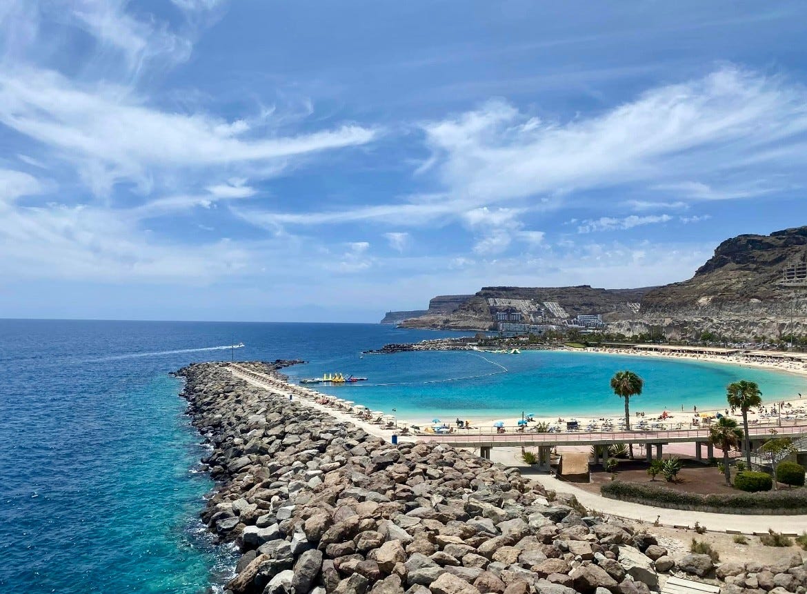 Gangavstand til Playa de Amadores – den hvite stranden/amadores strand Galleribilde