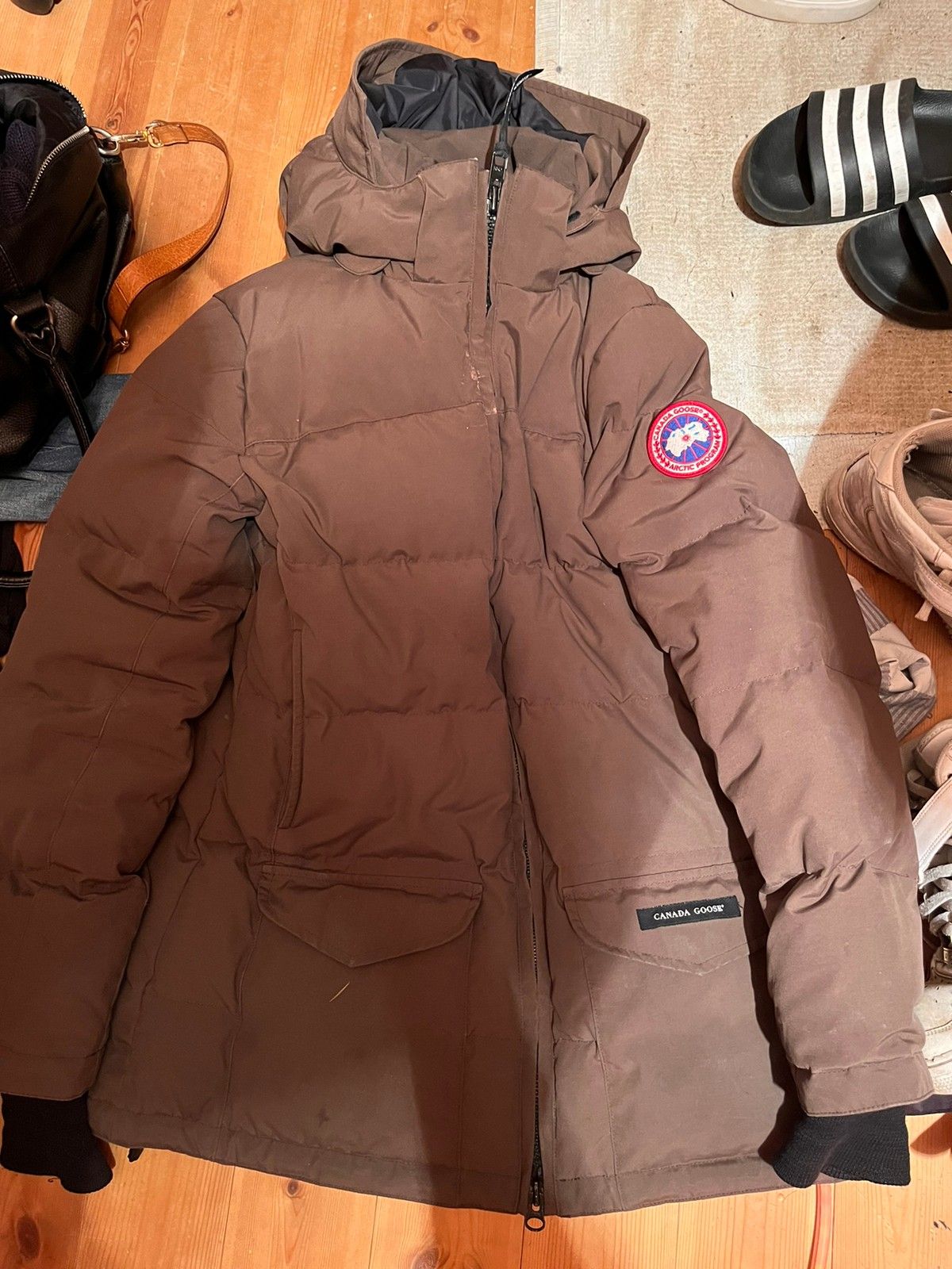 Canada goose jakke FINN torget