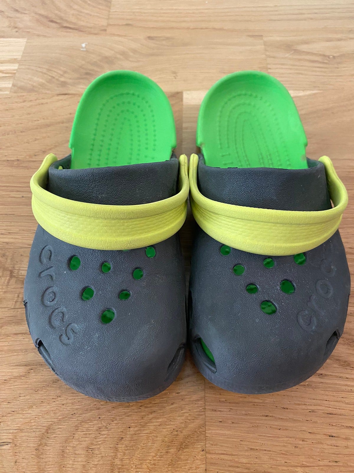 Crocks str. 28-29 | FINN torget