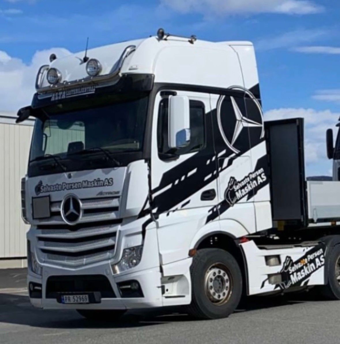 Til salgs: Mercedes-Benz Actros 530 - 2019 - Trekkvogn - 530 Hk | FINN.no