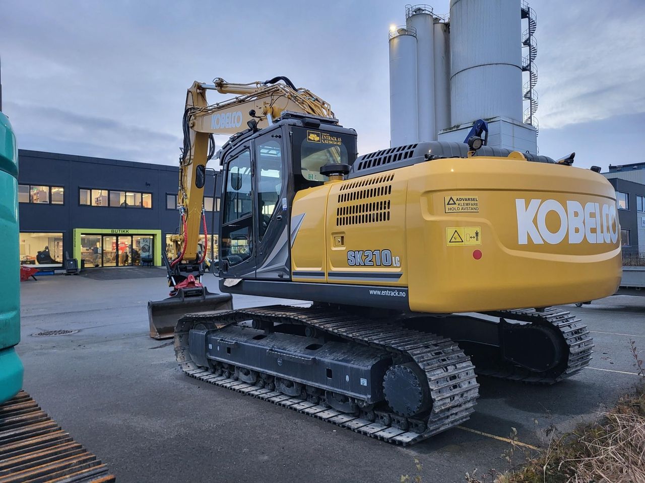 Til salgs: Kobelco SK210LC-11E - 2023 - 173 Hk - Gravemaskin | FINN.no