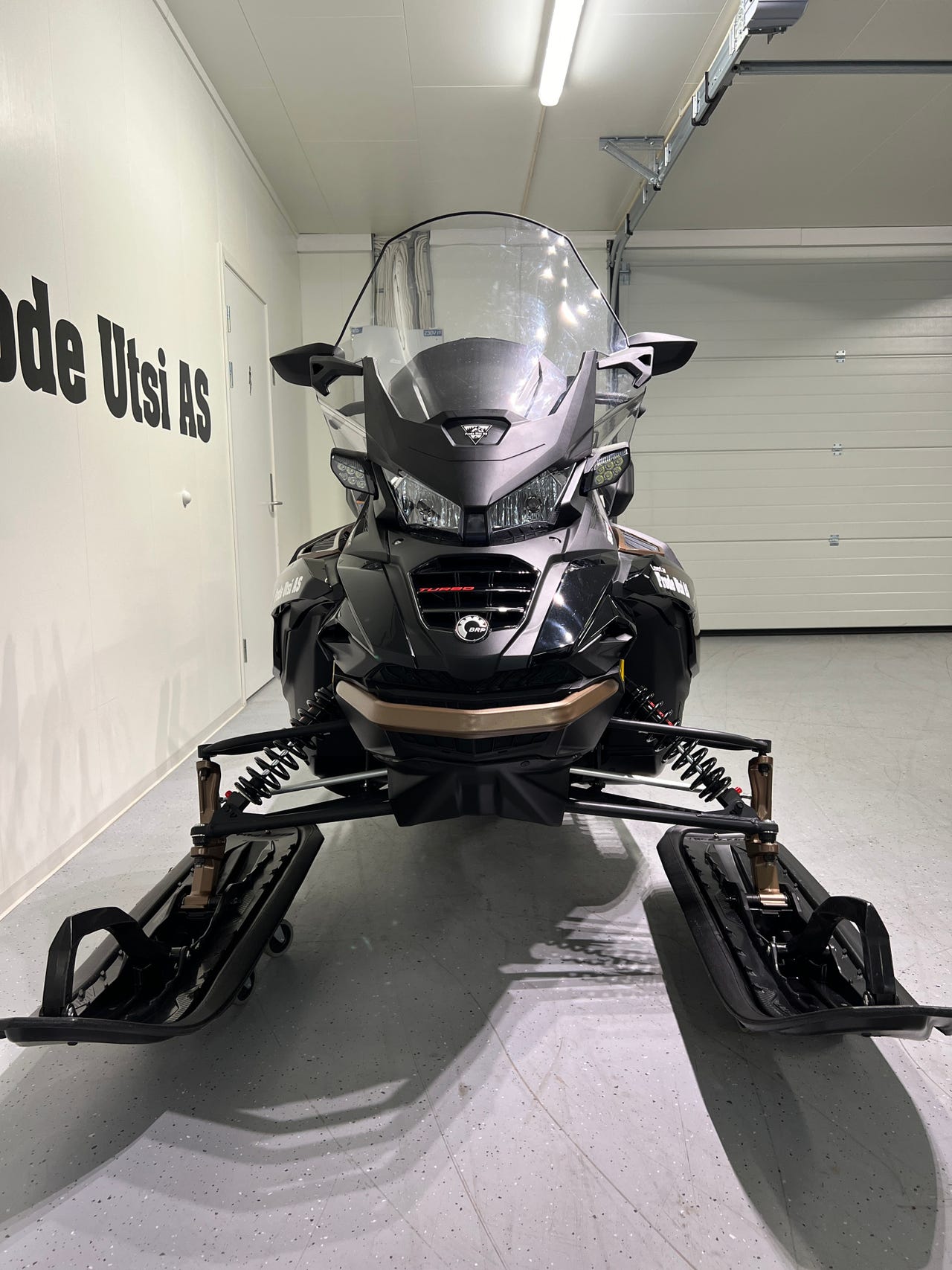 Til salgs: Lynx Commander GT 900 ACE Turbo WT 4-takt Godt utstyrt ...