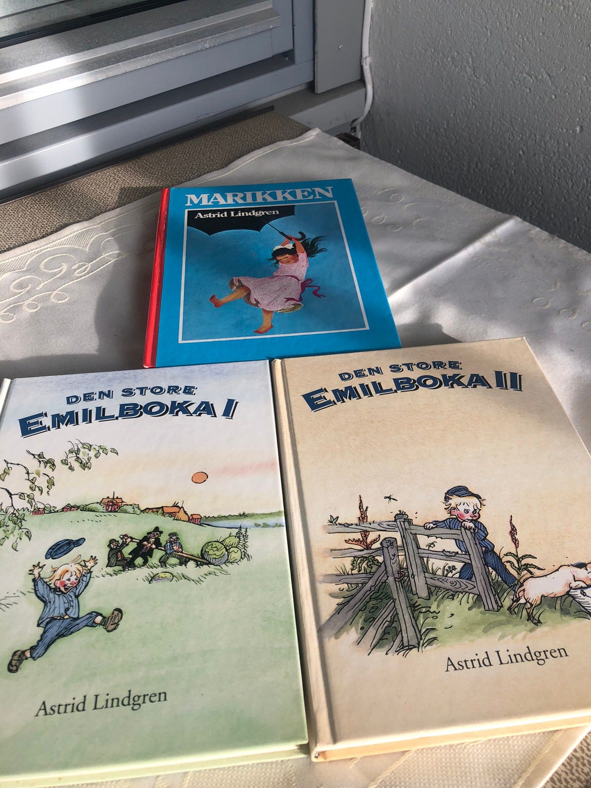 Barnebøker | FINN torget