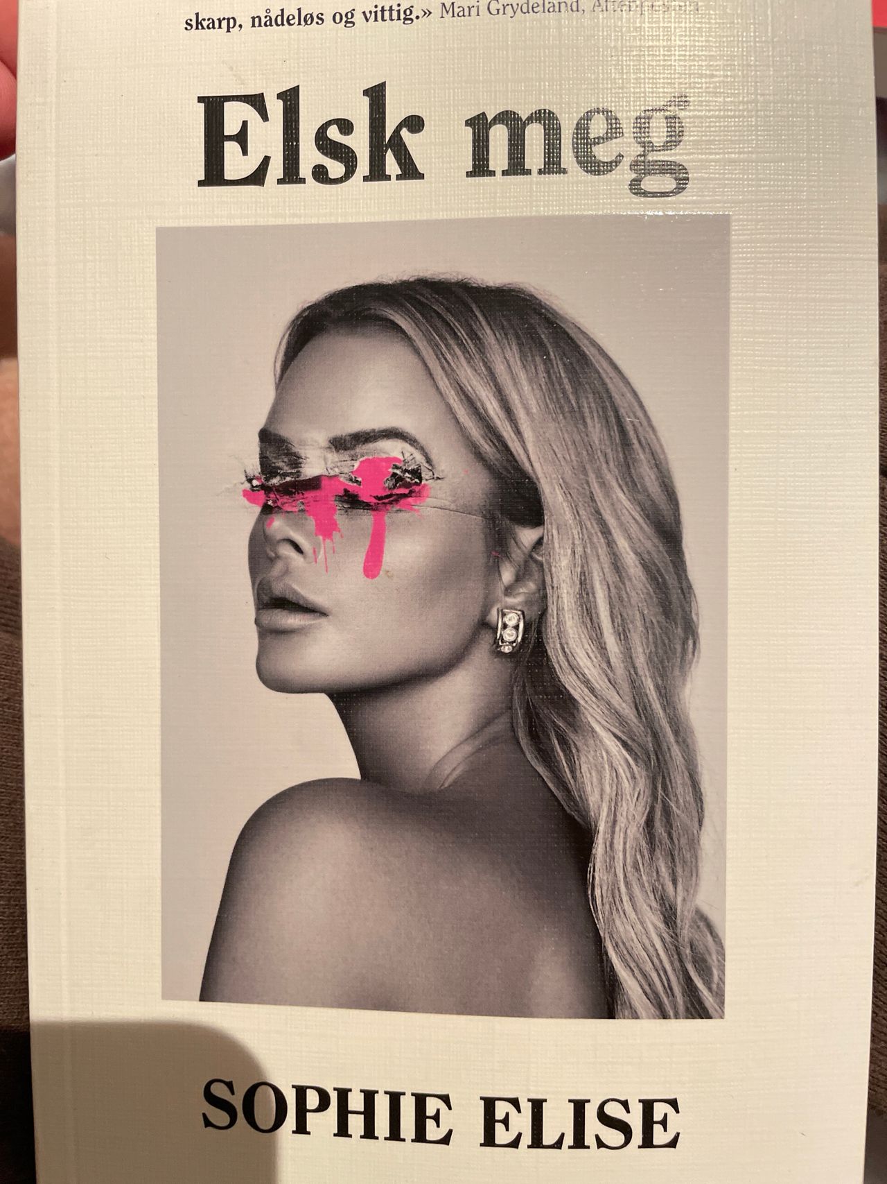 Elsk meg, Sophie Elise | FINN torget