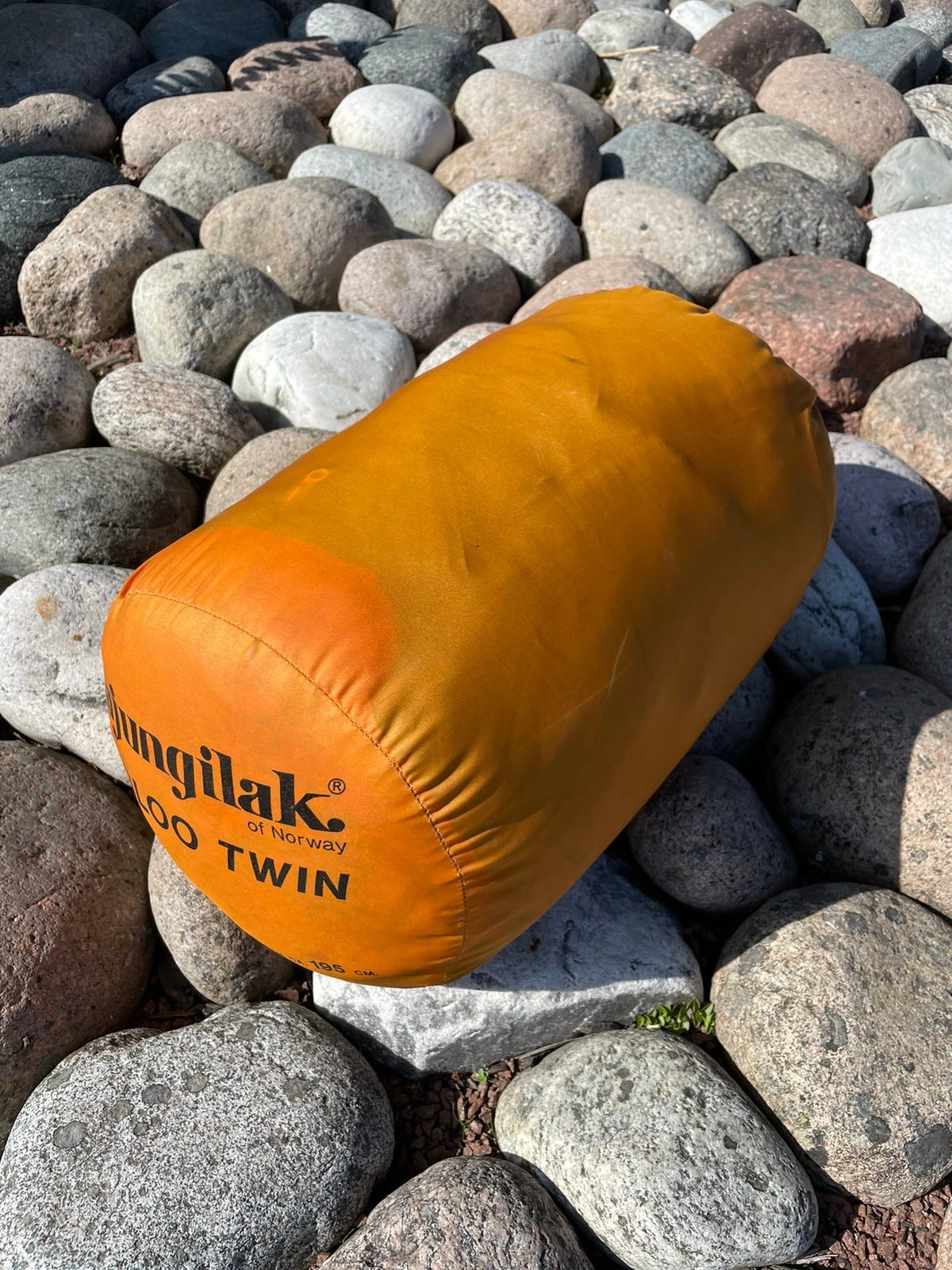 ajungilak igloo twin 195