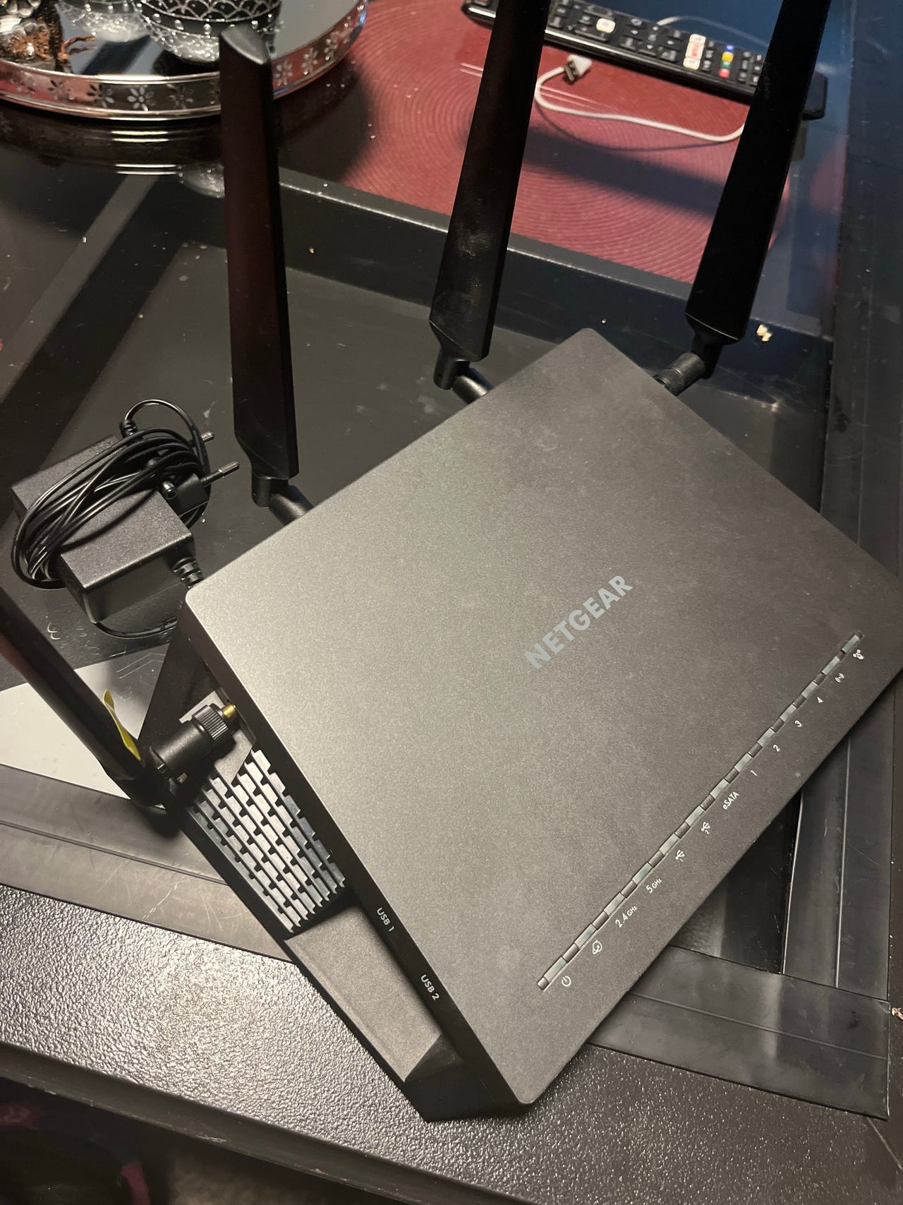Netgear Nighthawk X4 R7500 FINN