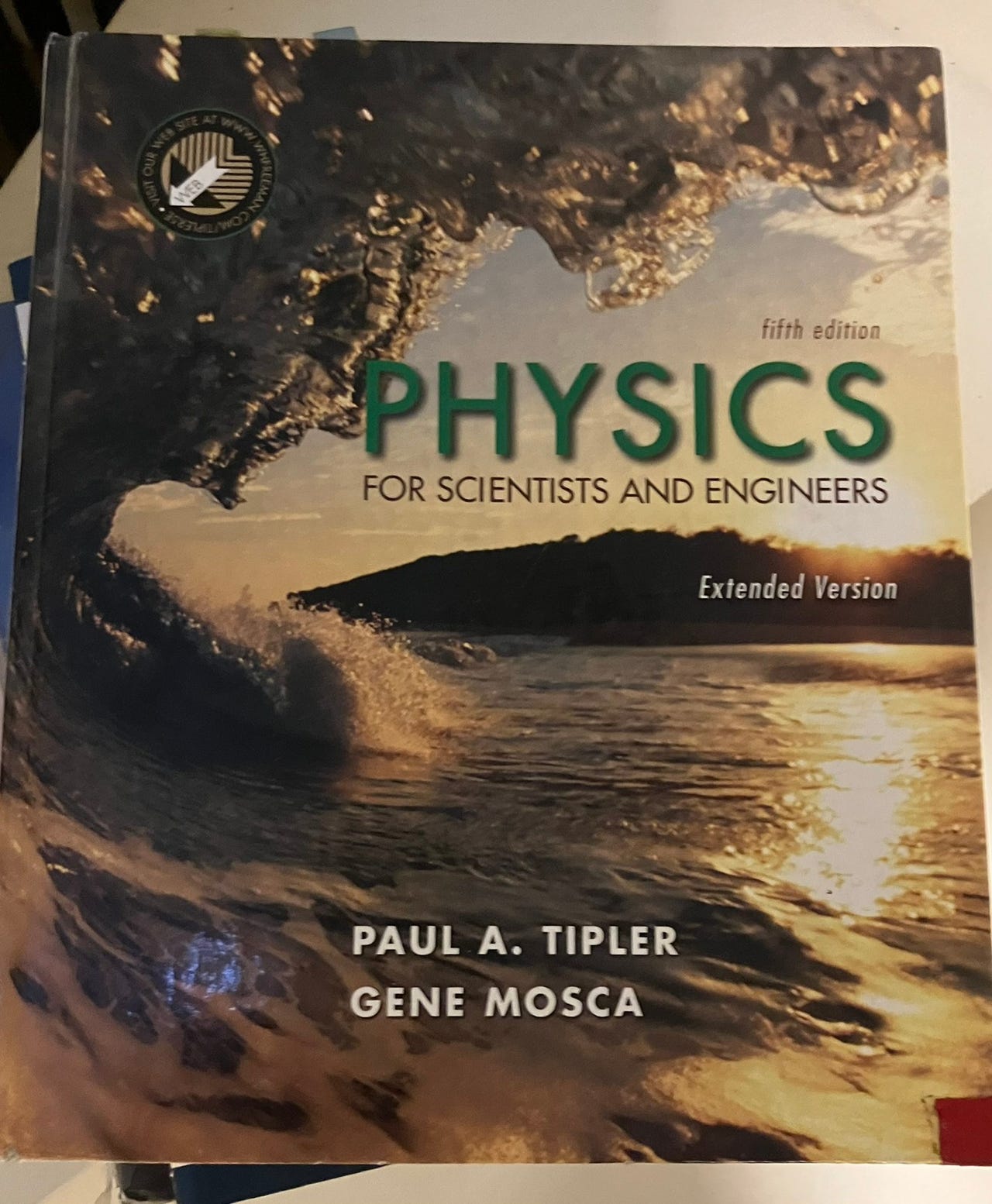 PHYSICS FOR SCIENTISTS AND ENGINEERS | FINN-torget