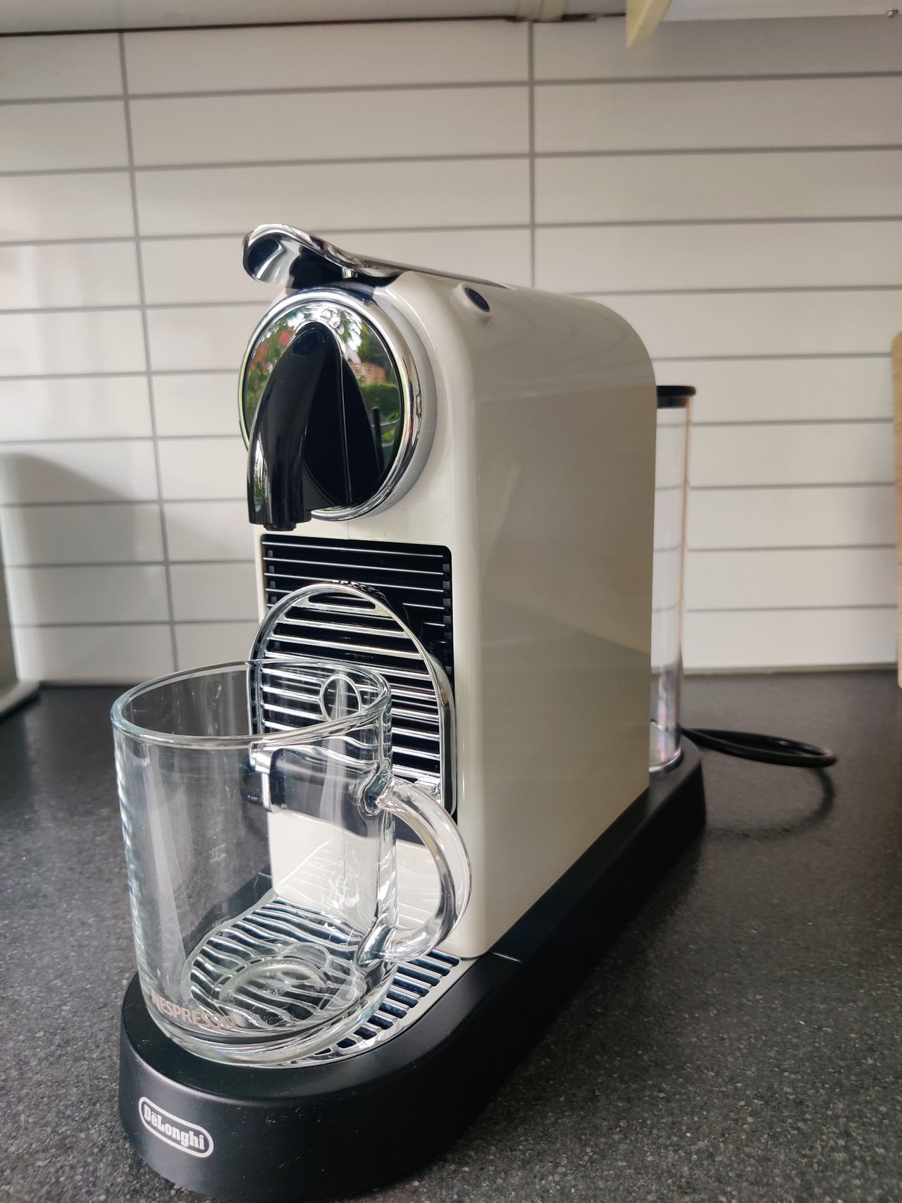 Nespresso Citiz Kaffemaskin By De'longhi (hvit) 