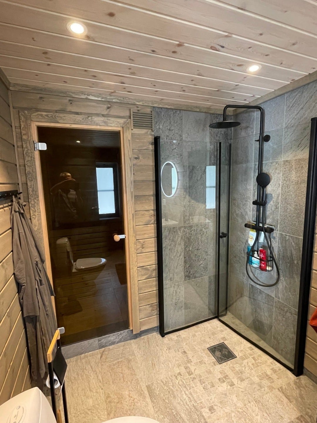 Dør til badstue fra bad1 Galleribilde