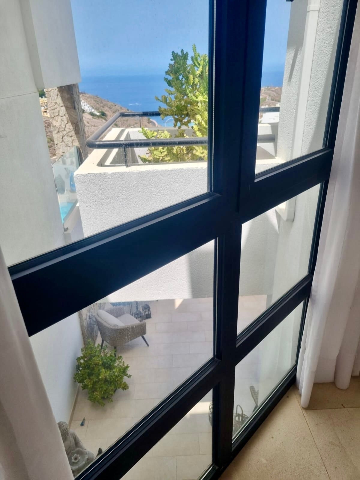 side vindueparti fra en af soverum 1 Galleribilde