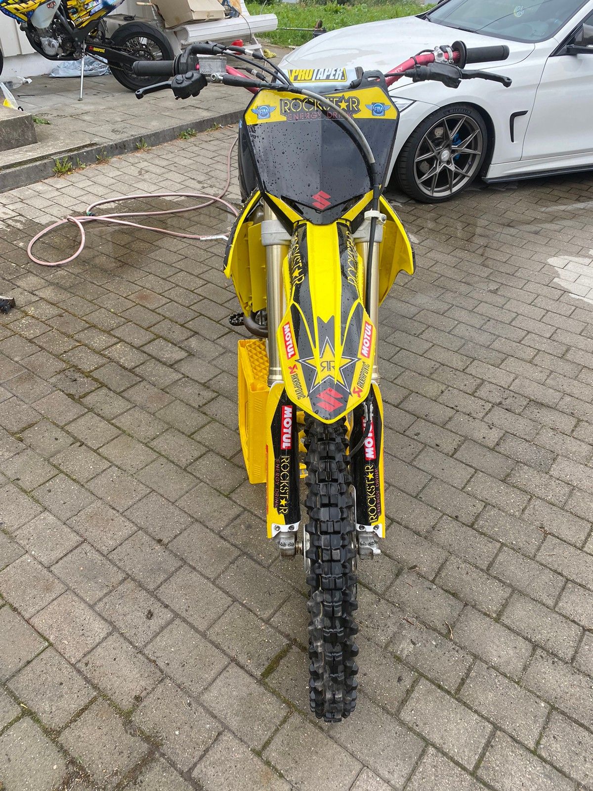 suzuki cross enduro