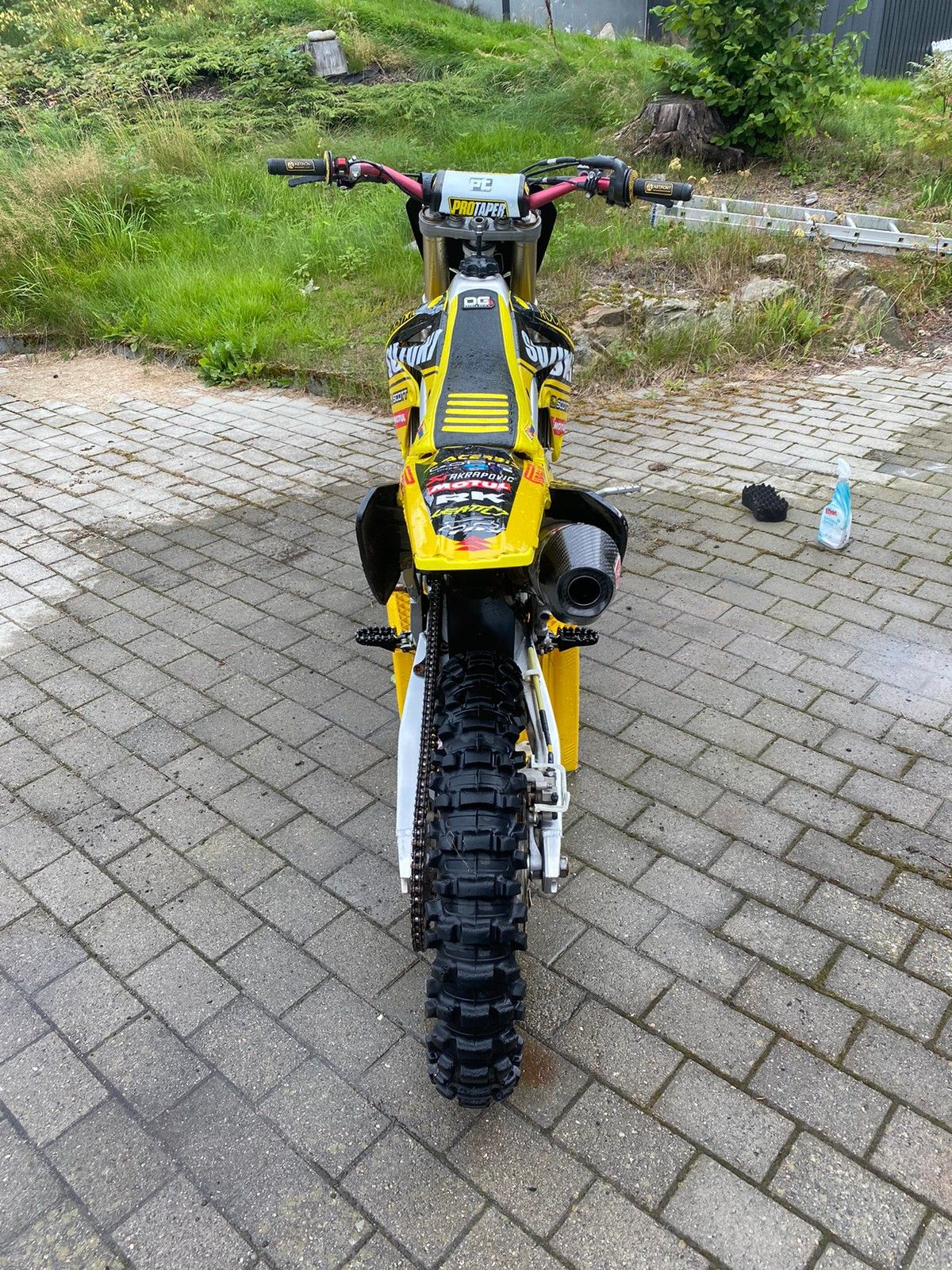 suzuki 250 enduro