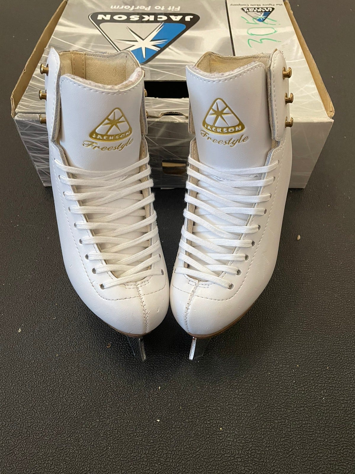 Jackson Freestyle 1C kunstløp FINN