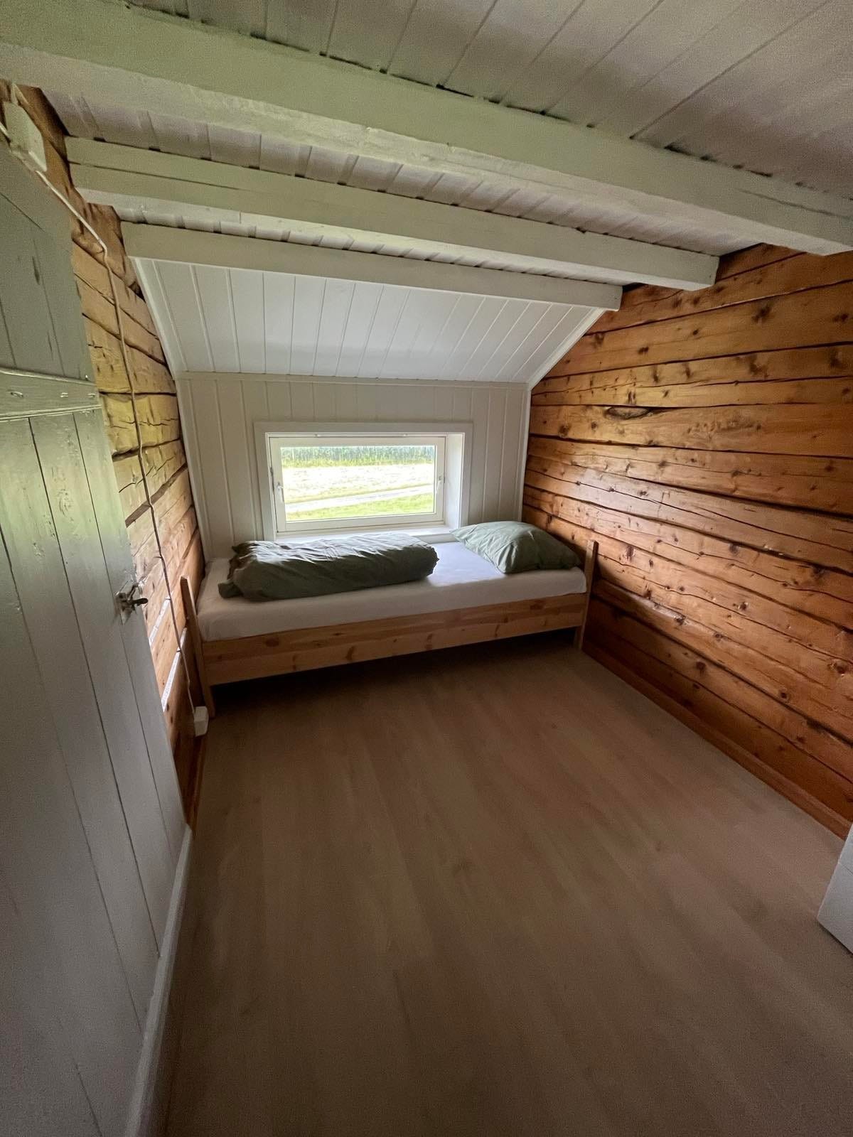 Et soverom med 2 senger Galleribilde