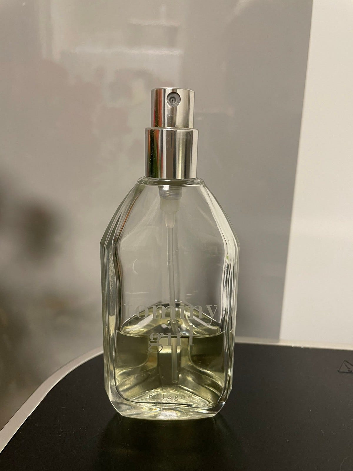 Tommy Hilfiger parfyme FINN