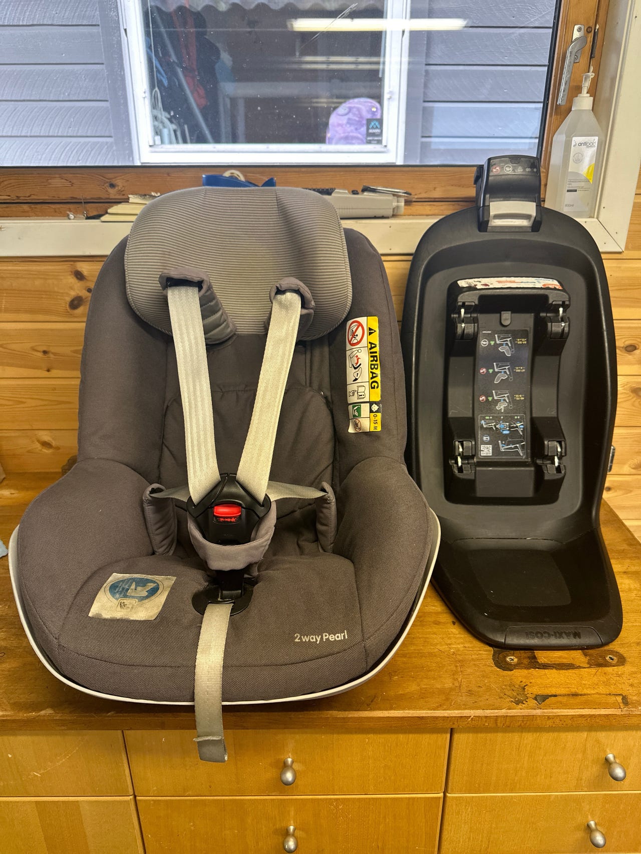 Maxi Cosi 2 Way Fix Base Problems Maxi cosi 2 way pearl og maxi cosi 2 way fix | FINN-torget