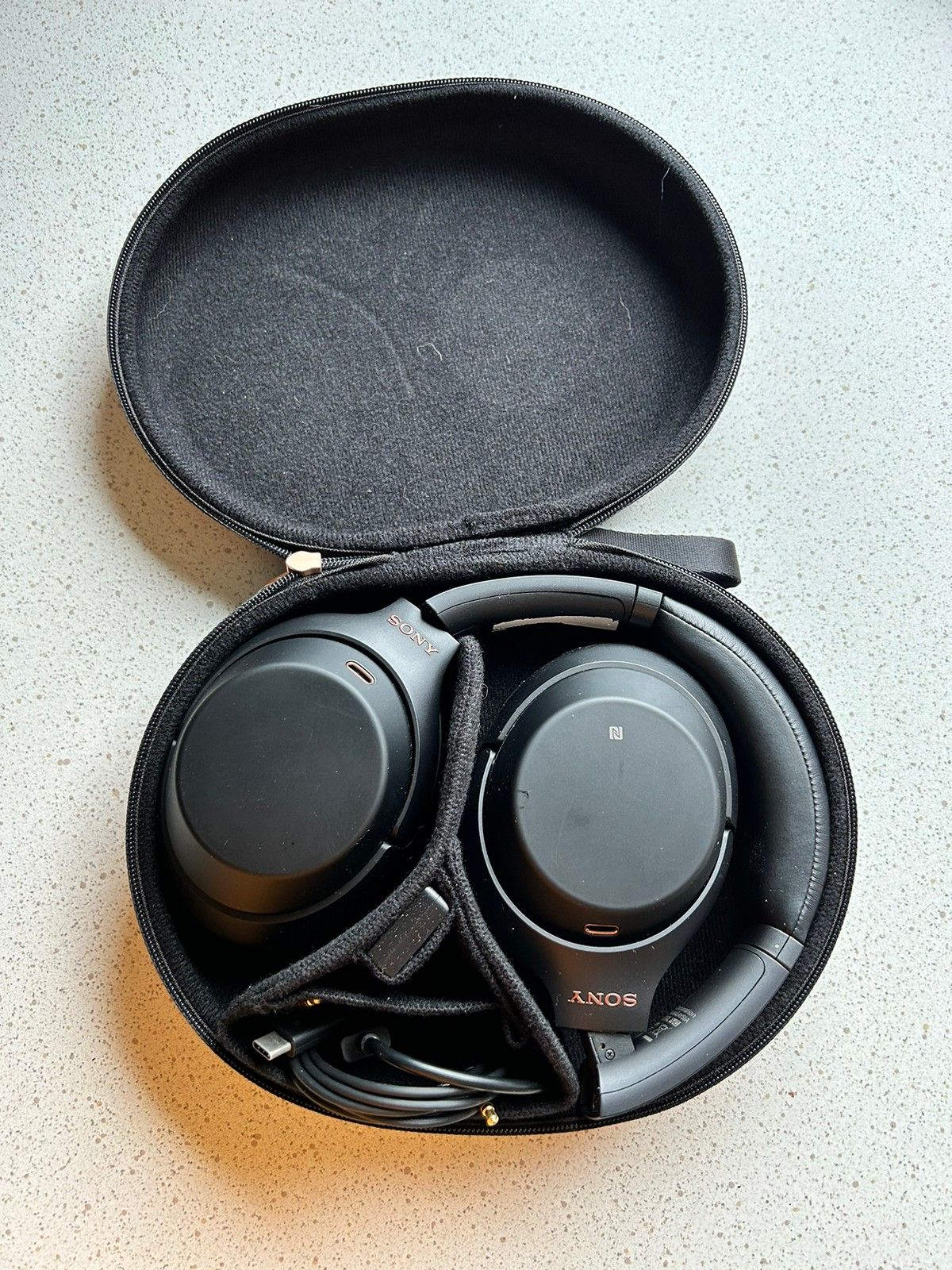 Sony WM 1000 XM3. Pent og lite brukt. FINN torget