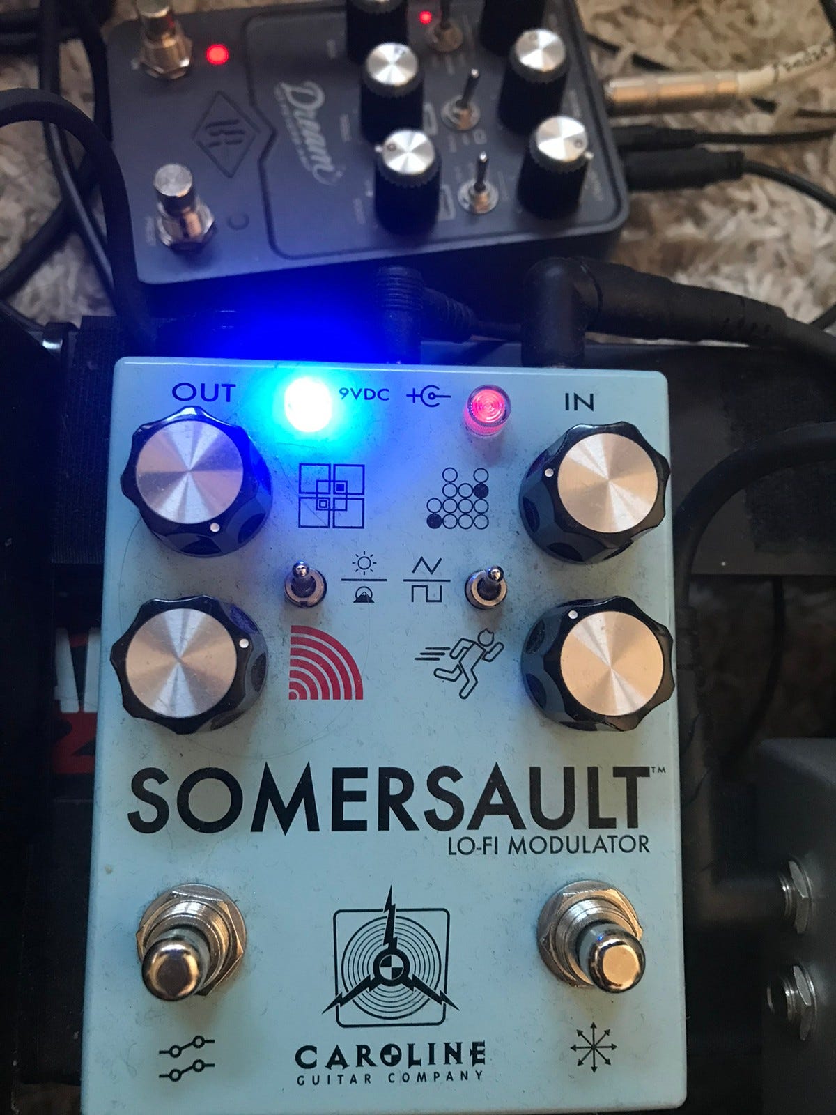 Caroline somersault lofi modulator chorus/vibrato FINN
