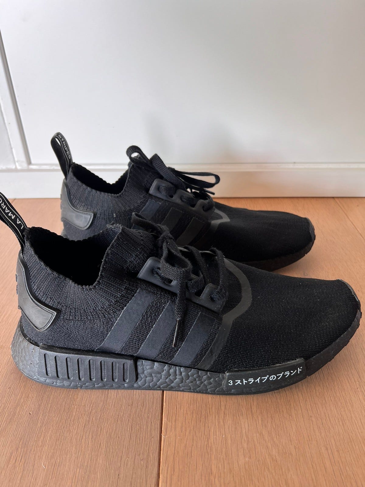 Adidas Nmd R1 Black Tri-color Adidas NMD R1 Primeknit Tri Color