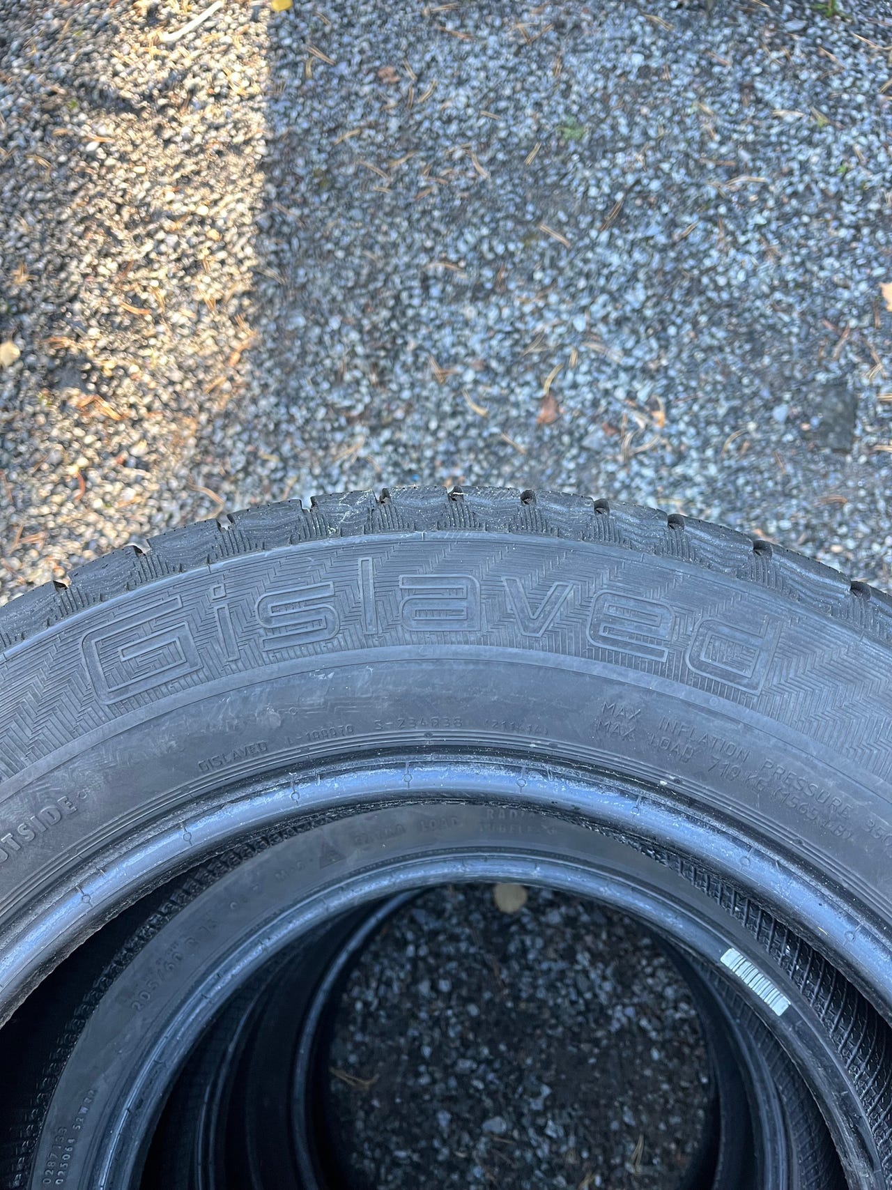 205/60R16 Gislaved | FINN-torget