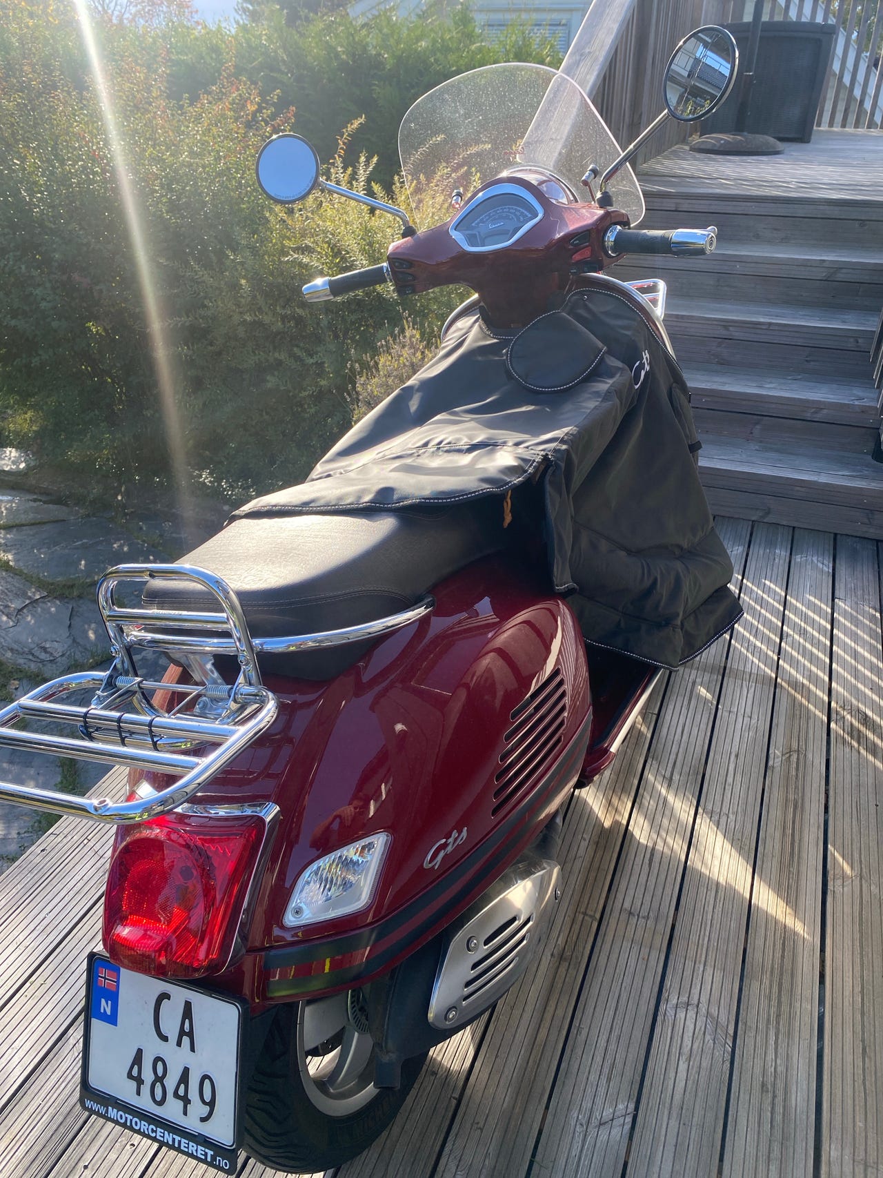 Til salgs Vespa Gts 300 Touring 2018 278 ccm Scooter FINN.no