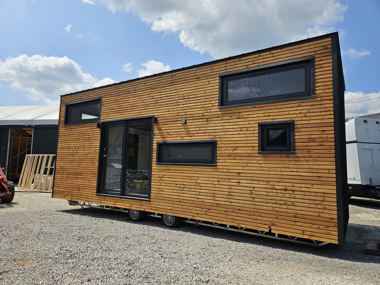 minihus-magdalena-8-5x3-med-soverom-mikrohus-p-hjul-hytte-finn