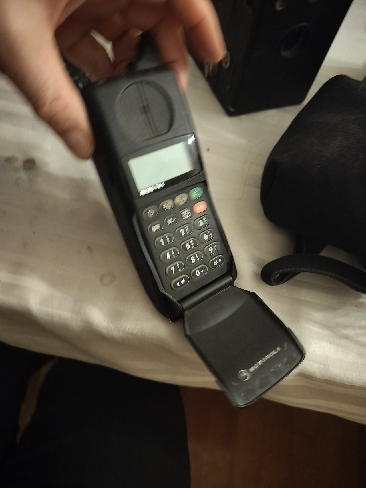 L89Motorola Micro T-A-C mobiltelefon | -torget