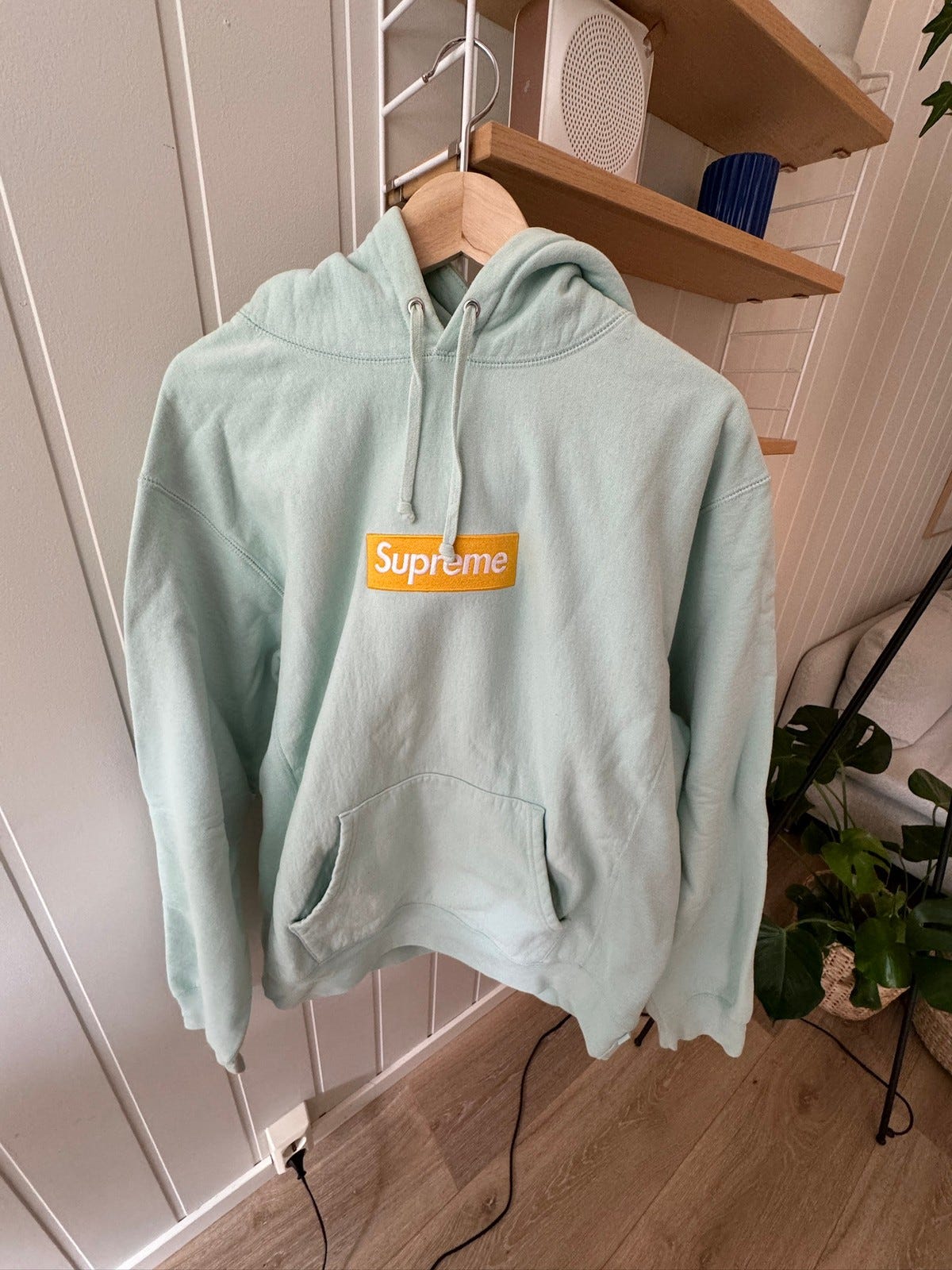 Supreme Box Logo Hoodie FW17 Ice Blue XL – Svært sjelden | FINN-torget